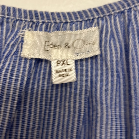 Women’s Long sleeve Blouse - Picture 2 of 4